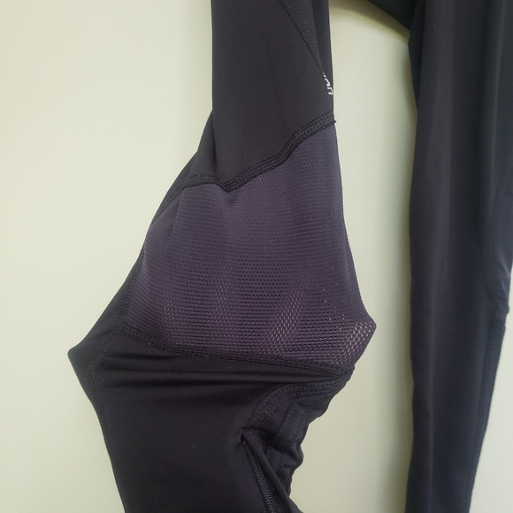 Adidas Response Leggings with Ankle Zip and Mesh Cut-Outs Size S - Picture 5 of 15